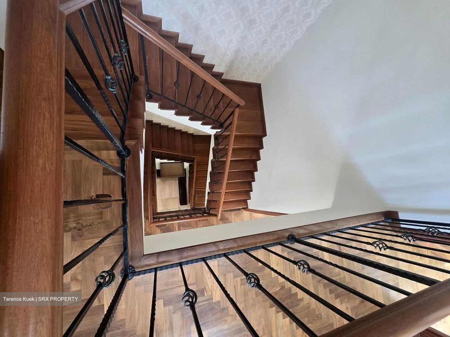 Lorong Lew Lian (D19), Semi-Detached #606866081